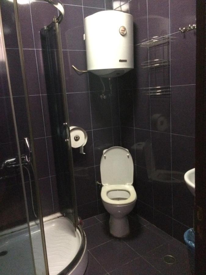 Hotel Albatros Batumi Bagian luar foto